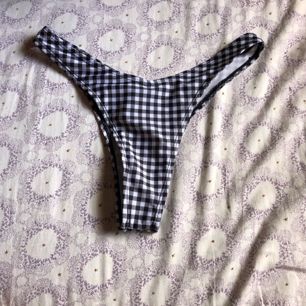 Gingham bikini bottoms